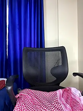 Snapshot of sweetestval chatting on January 8, 2026, 8:16 am sweetestval online show from January 8, 2026, 8:16 am