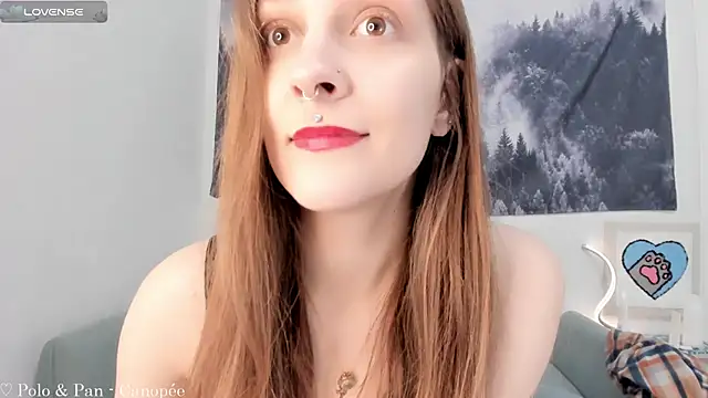 Snapshot of SolarAlice chatting on March 13, 2025, 9:16 pm SolarAlice online show from March 13, 2025, 9:16 pm