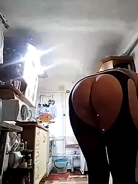 Snapshot of lindaledi2 chatting on February 5, 2025, 3:34 am lindaledi2 online show from February 5, 2025, 3:34 am