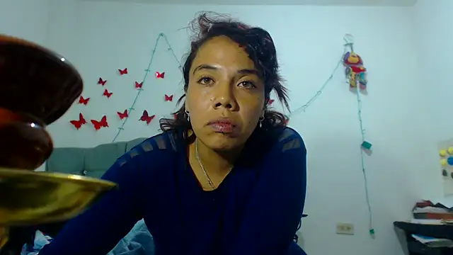 AmaraRoberts420 online show from February 24, 2025, 5:54 am