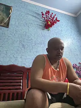 Dick 6inches online show from March 10, 2026, 4:12 pm