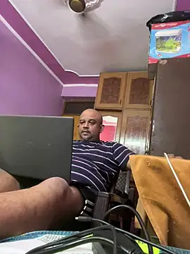 Dick 6inches online show from April 30, 2026, 8:31 am