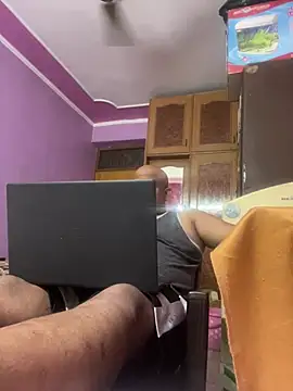 Snapshot of Dick_6inches chatting on June 3, 2026, 4:59 am Dick 6inches online show from June 3, 2026, 4:59 am