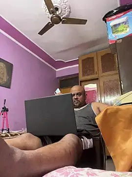 Snapshot of Dick_6inches chatting on June 7, 2026, 7:12 am Dick 6inches online show from June 7, 2026, 7:12 am