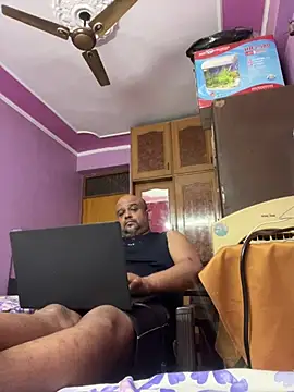 Snapshot of Dick_6inches chatting on June 9, 2026, 4:13 am Dick 6inches online show from June 9, 2026, 4:13 am