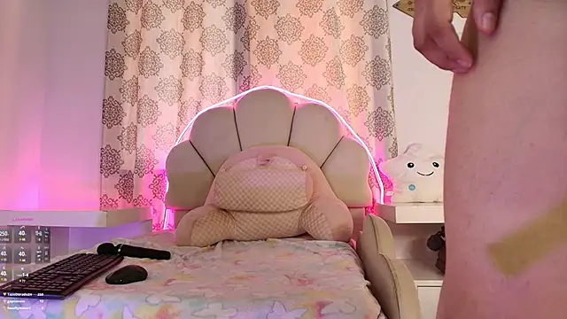 Snapshot of VICTORIABLACK_@xh chatting on March 14, 2025, 5:13 pm VICTORIABLACK xh online show from March 14, 2025, 5:13 pm