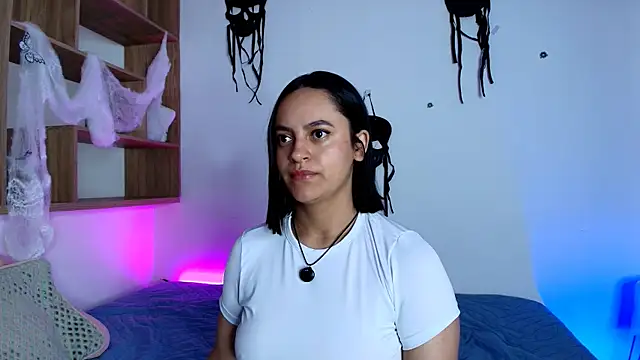 Snapshot of VICTORIABLACK_@xh chatting on October 6, 2025, 11:18 am VICTORIABLACK xh online show from October 6, 2025, 11:18 am