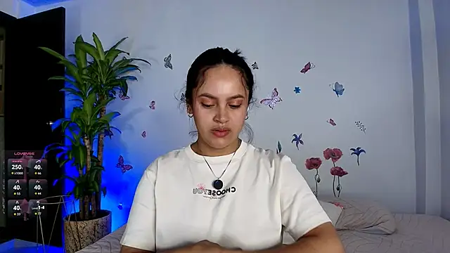 VICTORIABLACK xh online show from March 1, 2026, 9:00 am