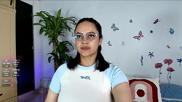 VICTORIABLACK xh online show from May 18, 2026, 9:59 am