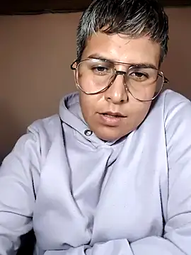 Snapshot of Yessi_rousse chatting on January 13, 2026, 5:07 pm Yessi rousse online show from January 13, 2026, 5:07 pm