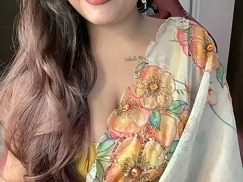 shanayaaa 1 online show from February 17, 2026, 6:47 pm