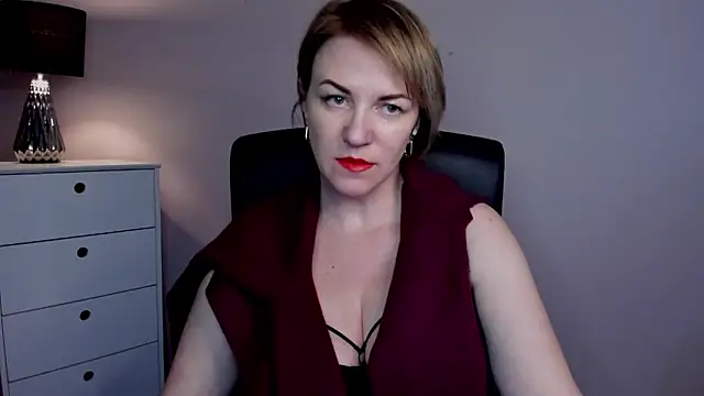 feliziaDesire online show from February 12, 2025, 5:48 pm