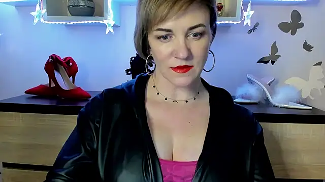 feliziaDesire online show from March 2, 2025, 1:05 pm