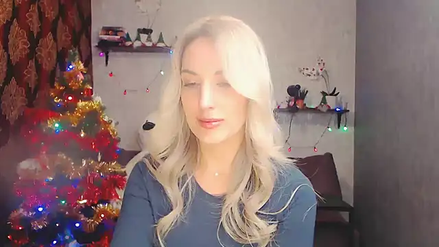 Snapshot of MillaXQueen chatting on December 14, 2024, 1:27 pm MillaXQueen online show from December 14, 2024, 1:27 pm