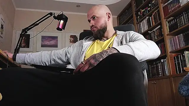 Snapshot of FindomJason chatting on May 14, 2026, 2:24 pm FindomJason online show from May 14, 2026, 2:24 pm
