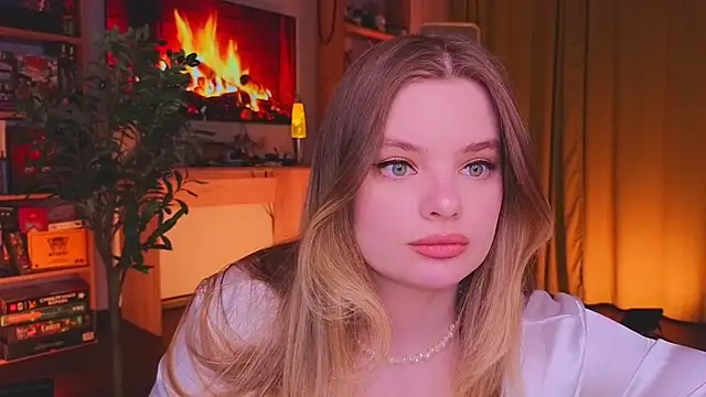 Snapshot of Hottie_Jane chatting on February 20, 2026, 5:35 pm Hottie Jane online show from February 20, 2026, 5:35 pm