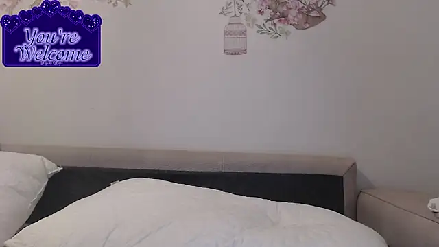 martachatte online show from March 16, 2026, 10:08 am