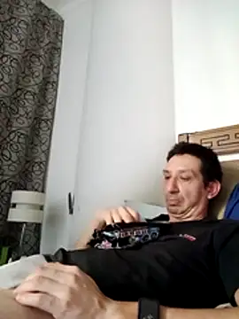 Pacobakan042 online show from December 17, 2025, 11:00 pm