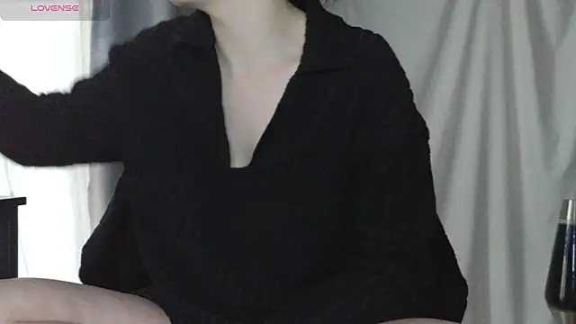 Mia G0ld online show from January 10, 2026, 3:58 pm