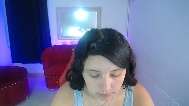 Snapshot of nathaly_low1 chatting on June 30, 2026, 12:28 pm nathaly low1 online show from June 30, 2026, 12:28 pm