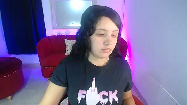 Snapshot of nathaly_low1 chatting on July 24, 2026, 12:14 pm nathaly low1 online show from July 24, 2026, 12:14 pm