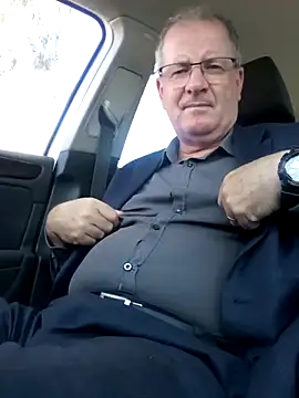 stiffandlubedxh online show from February 6, 2025, 2:22 am