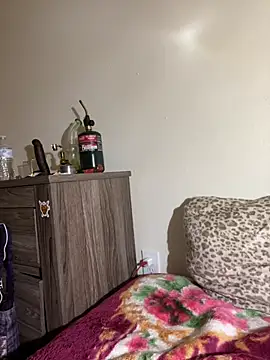 Snapshot of BustiBunny69 chatting on February 19, 2025, 10:09 pm BustiBunny69 online show from February 19, 2025, 10:09 pm