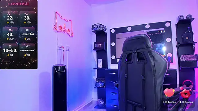 Snapshot of miss_kitty chatting on October 31, 2025, 6:09 pm miss kitty online show from October 31, 2025, 6:09 pm