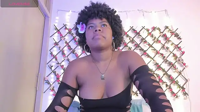 naughty ebonyy online show from June 19, 2026, 4:50 am