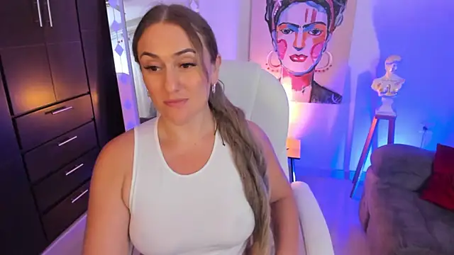 Snapshot of ELA_PS chatting on January 30, 2025, 3:29 pm ELA PS online show from January 30, 2025, 3:29 pm