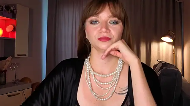 Snapshot of Shadow_Passion chatting on July 12, 2026, 7:21 am Shadow Passion online show from July 12, 2026, 7:21 am