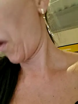 Snapshot of milflovelyxxx chatting on July 22, 2026, 7:55 am milflovelyxxx online show from July 22, 2026, 7:55 am