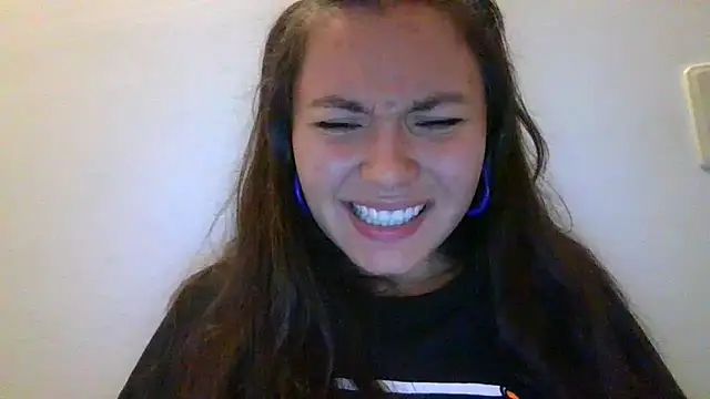 Snapshot of _andygirl chatting on January 10, 2025, 5:05 am andygirl online show from January 10, 2025, 5:05 am