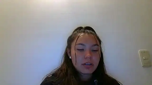 Snapshot of _andygirl chatting on March 13, 2025, 3:33 am andygirl online show from March 13, 2025, 3:33 am