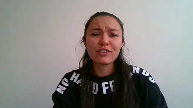 Snapshot of _andygirl chatting on May 19, 2026, 10:16 pm andygirl online show from May 19, 2026, 10:16 pm