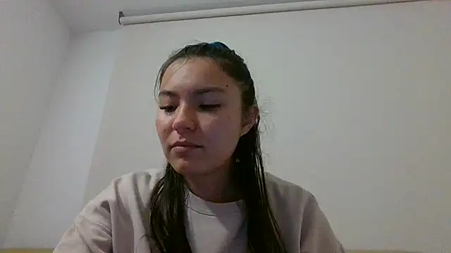 Snapshot of _andygirl chatting on May 21, 2026, 11:12 pm andygirl online show from May 21, 2026, 11:12 pm