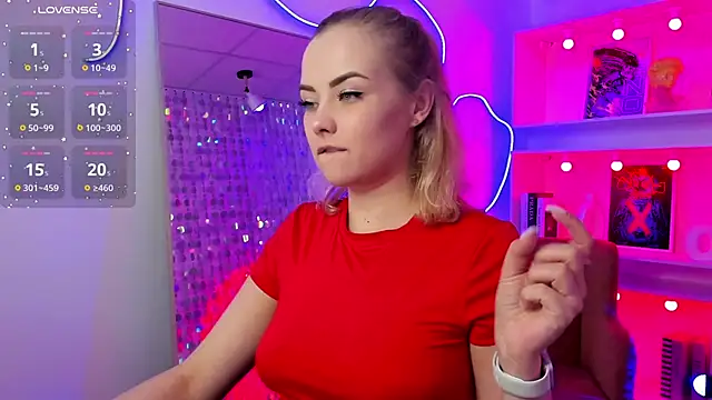 StephanieSweety online show from March 13, 2026, 5:30 pm