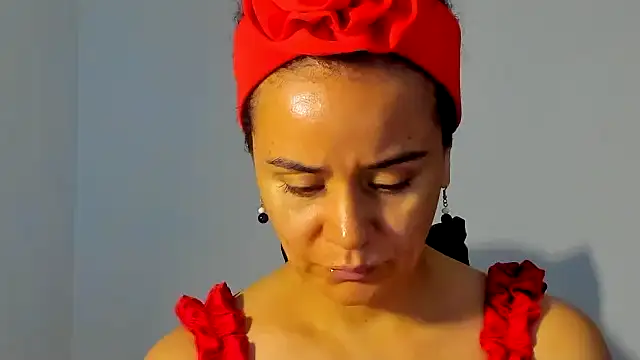 Sami Hotie1 online show from September 10, 2025, 7:25 pm