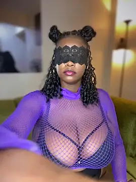 Sexy panda69 online show from May 17, 2026, 1:40 pm