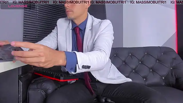 massimo g online show from April 23, 2026, 11:07 pm