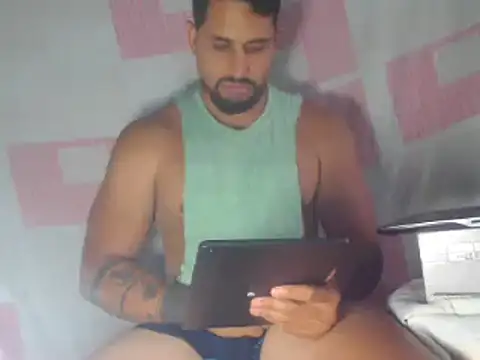 Snapshot of sebasx412 chatting on March 6, 2025, 8:05 pm sebasx412 online show from March 6, 2025, 8:05 pm