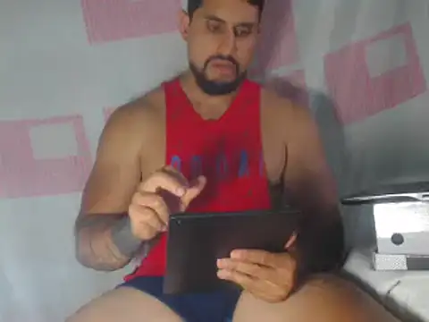 Snapshot of sebasx412 chatting on March 18, 2025, 7:42 pm sebasx412 online show from March 18, 2025, 7:42 pm