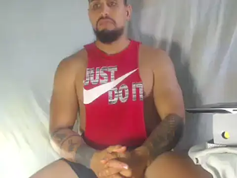 Snapshot of sebasx412 chatting on September 10, 2025, 8:20 pm sebasx412 online show from September 10, 2025, 8:20 pm