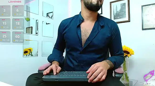 mathew vidal1 online show from February 21, 2025, 2:50 am