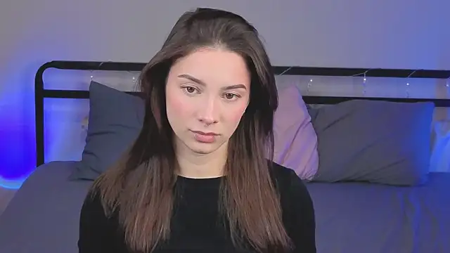 Snapshot of sinthiaroze chatting on December 21, 2025, 7:54 pm sinthiaroze online show from December 21, 2025, 7:54 pm