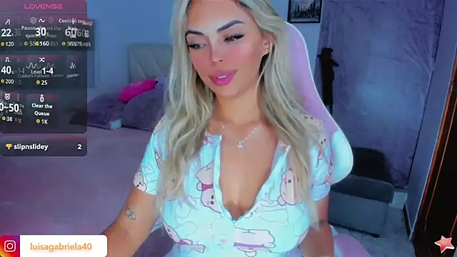 Snapshot of Gabby_prieto chatting on October 31, 2025, 2:56 am Gabby prieto online show from October 31, 2025, 2:56 am