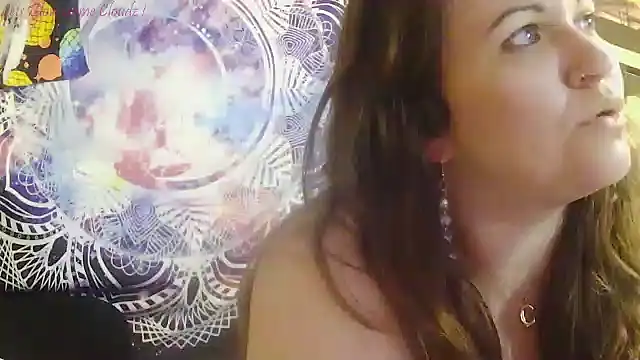 spunlikecottoncandy online show from May 15, 2026, 1:34 am