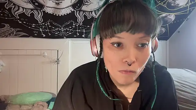 Snapshot of FRRANNKIE chatting on January 23, 2025, 1:51 am FRRANNKIE online show from January 23, 2025, 1:51 am