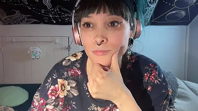 Snapshot of FRRANNKIE chatting on January 26, 2025, 9:08 am FRRANNKIE online show from January 26, 2025, 9:08 am