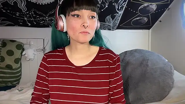 Snapshot of FRRANNKIE chatting on February 20, 2025, 10:48 am FRRANNKIE online show from February 20, 2025, 10:48 am